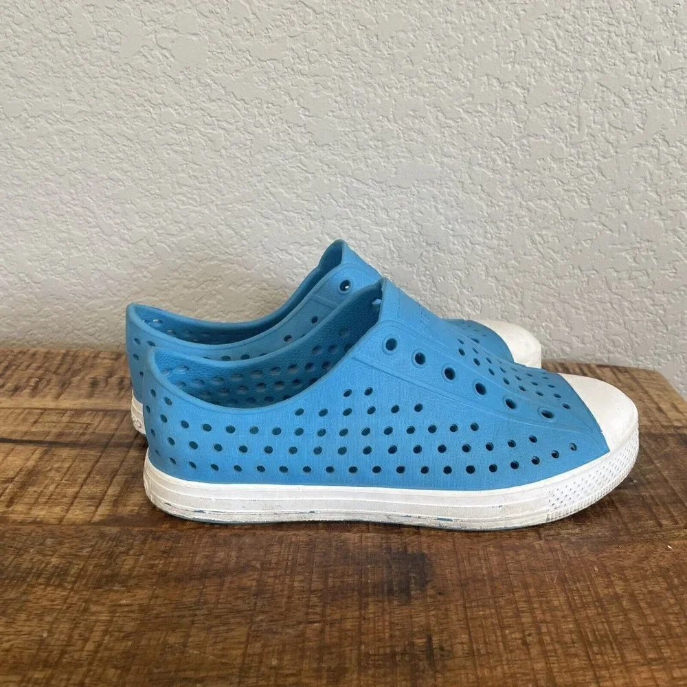 Saguaro Boy Blue Lightweight Quick Dry Slip On Beach Garden Water Shoes Sz 5 37